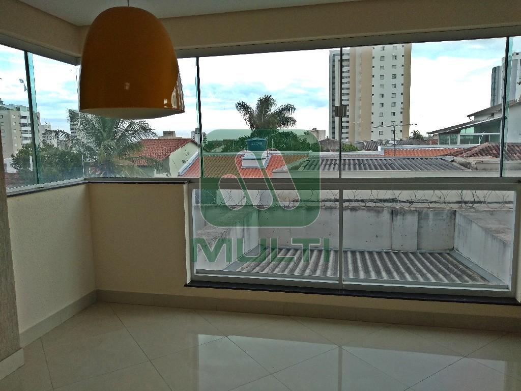 Apartamento à venda com 3 quartos, 184m² - Foto 4