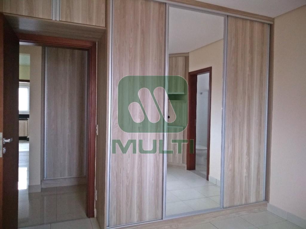 Apartamento à venda com 3 quartos, 184m² - Foto 16