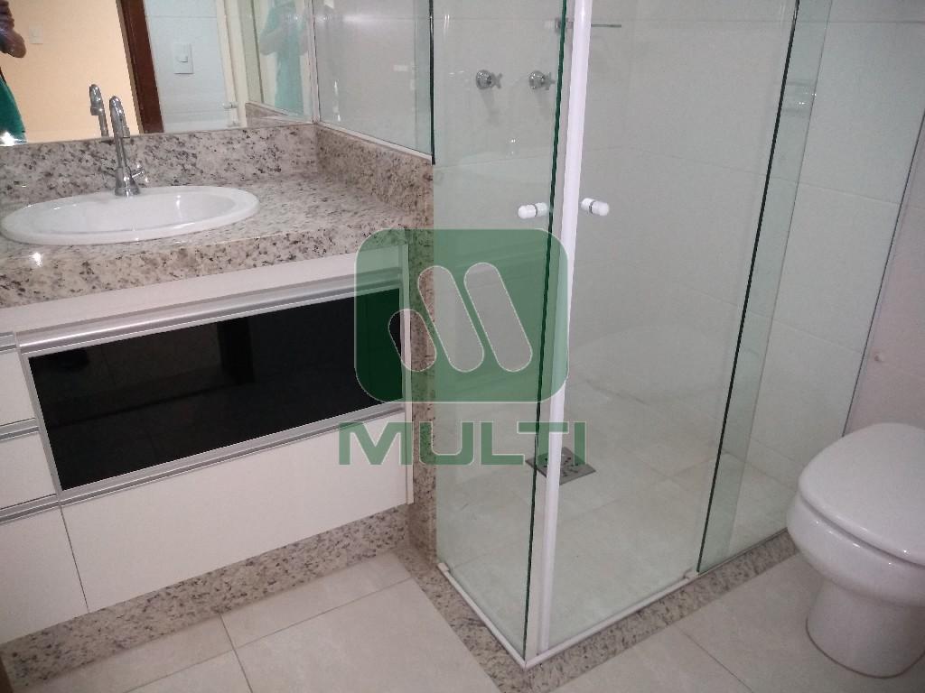 Apartamento à venda com 3 quartos, 184m² - Foto 20