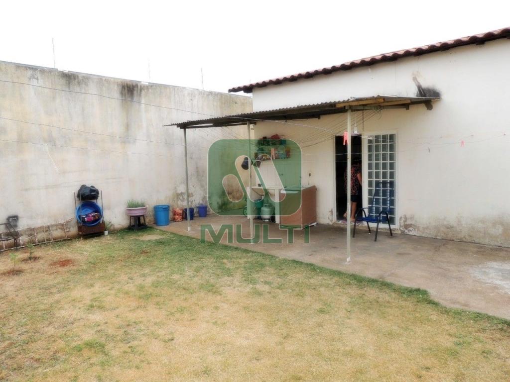 Casa à venda com 3 quartos, 120m² - Foto 12