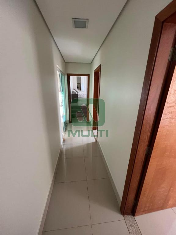 Casa à venda com 3 quartos, 350m² - Foto 11