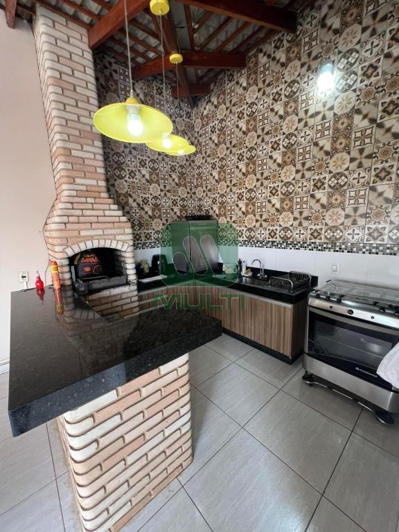 Casa à venda com 3 quartos, 350m² - Foto 23