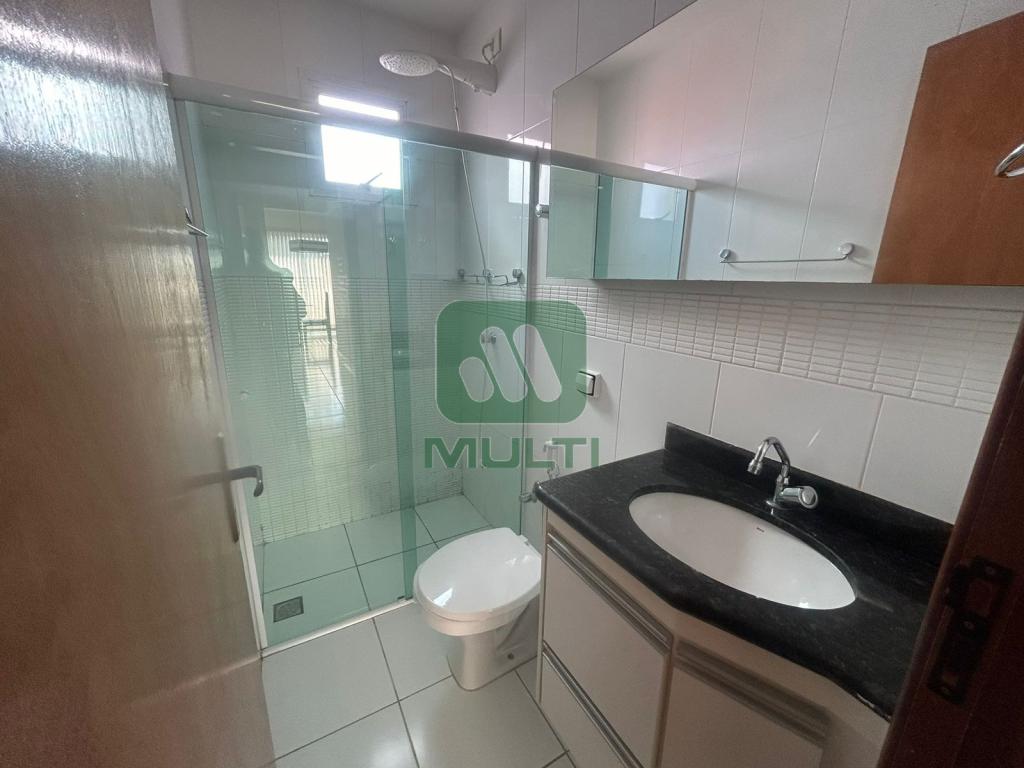 Apartamento à venda com 2 quartos, 67m² - Foto 9