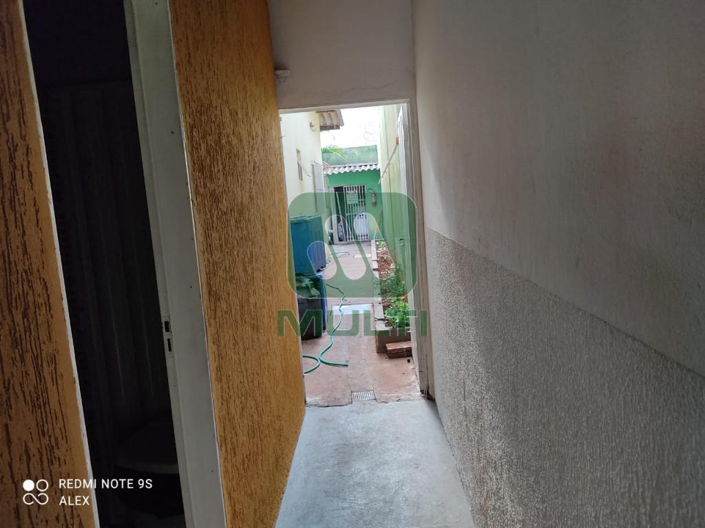 Prédio Inteiro à venda com 1 quarto, 250m² - Foto 12