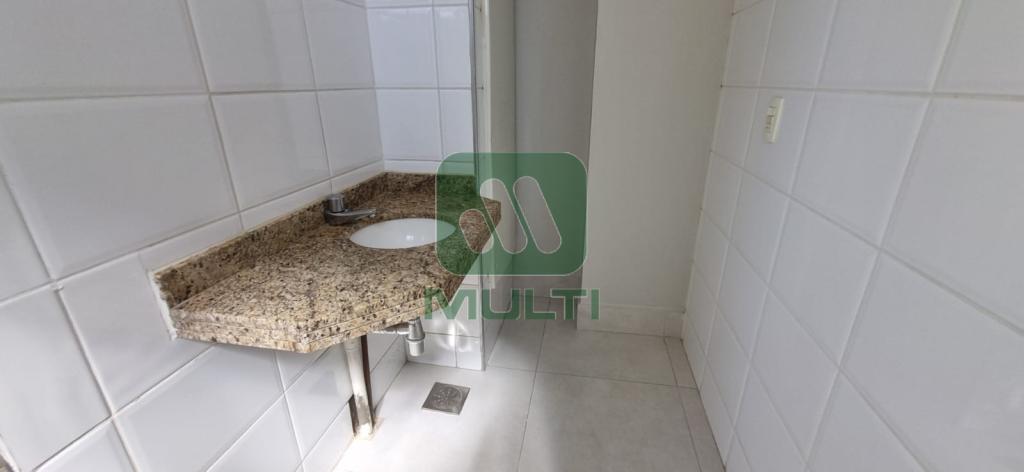 Apartamento à venda com 2 quartos, 83m² - Foto 7