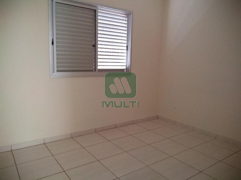 Apartamento à venda com 3 quartos, 68m² - Foto 7