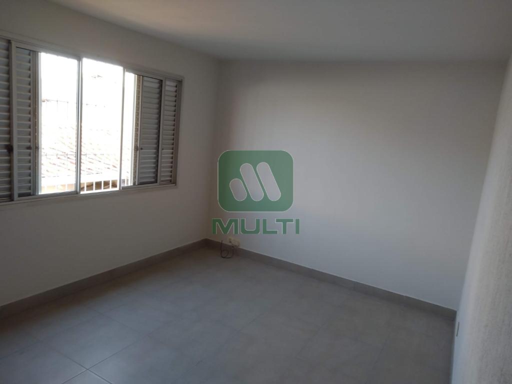 Apartamento à venda com 3 quartos, 140m² - Foto 12