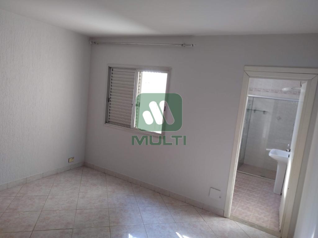 Apartamento à venda com 3 quartos, 140m² - Foto 15