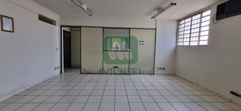 Prédio Inteiro à venda com 1 quarto, 248m² - Foto 7