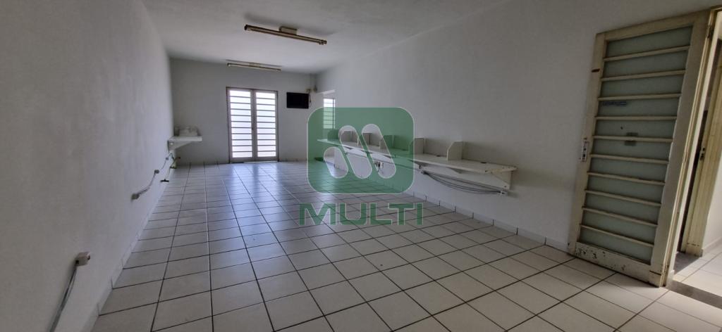 Prédio Inteiro à venda com 1 quarto, 248m² - Foto 19