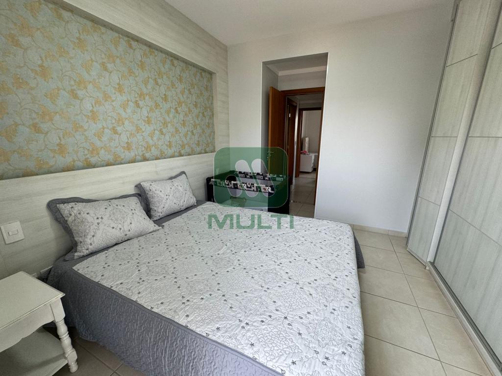 Apartamento à venda com 3 quartos, 98m² - Foto 8