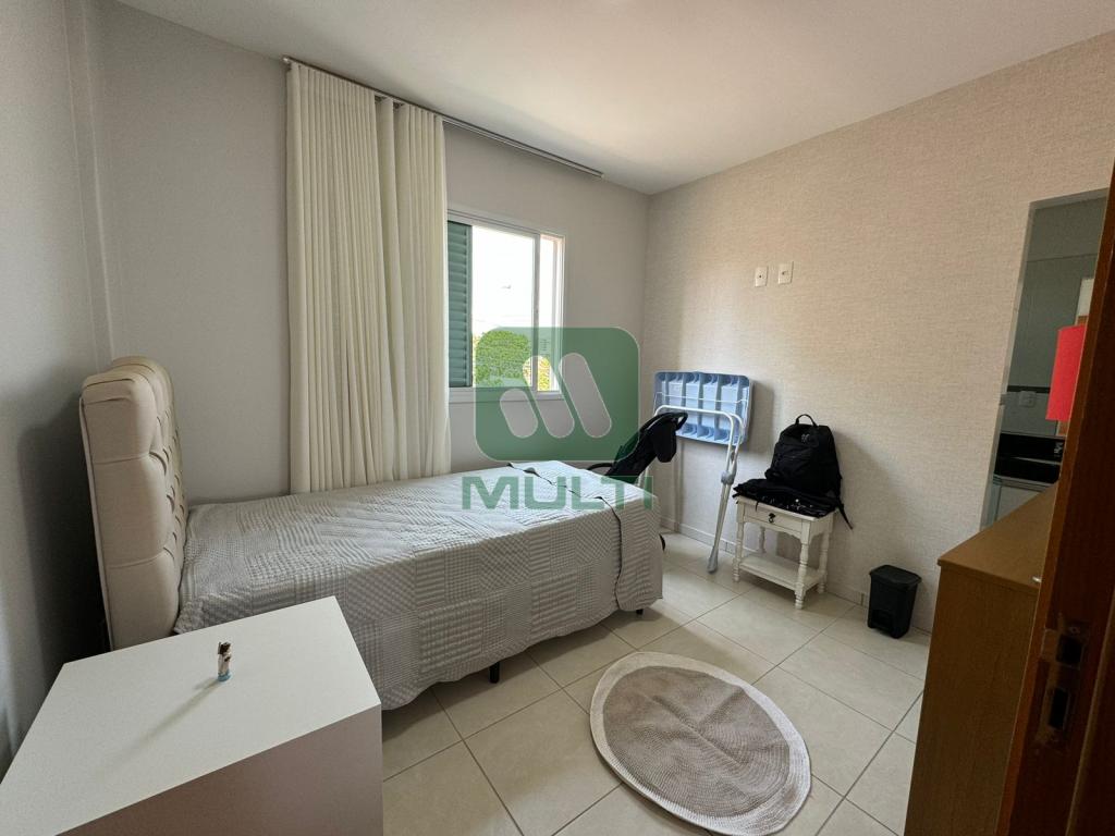 Apartamento à venda com 3 quartos, 98m² - Foto 9