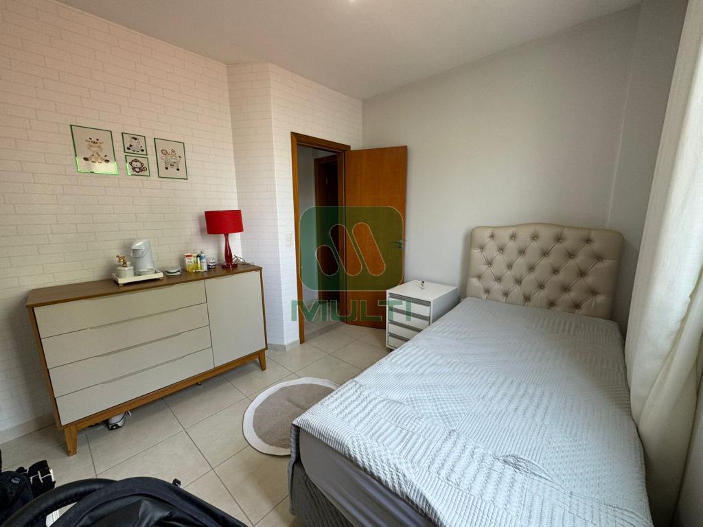 Apartamento à venda com 3 quartos, 98m² - Foto 10