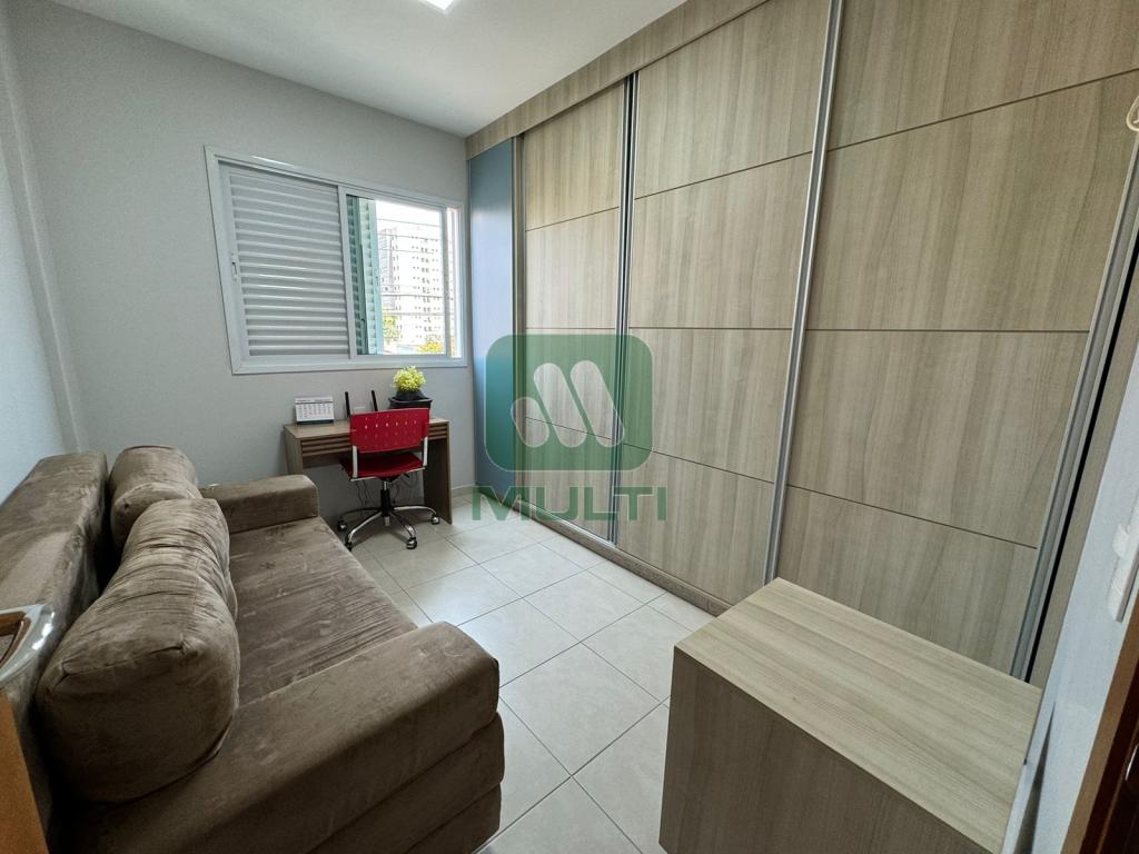 Apartamento à venda com 3 quartos, 98m² - Foto 13