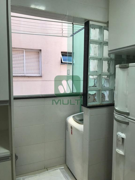 Apartamento à venda com 2 quartos, 55m² - Foto 9