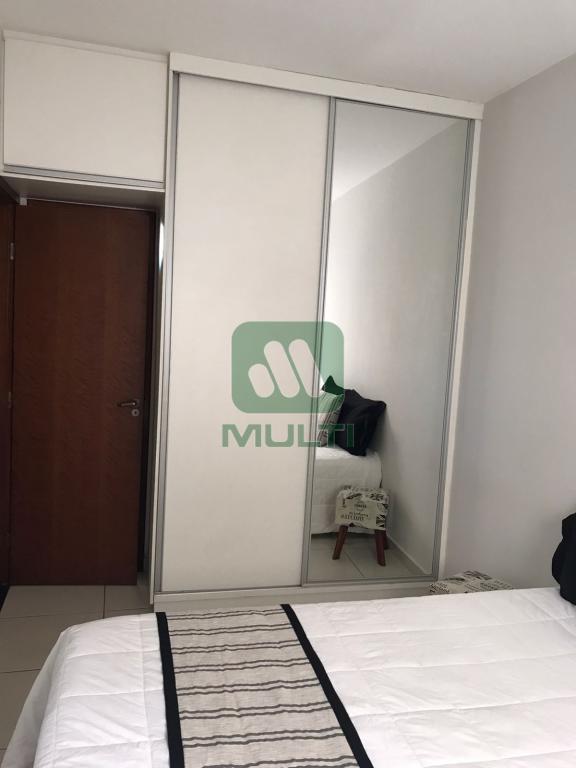 Apartamento à venda com 2 quartos, 55m² - Foto 16