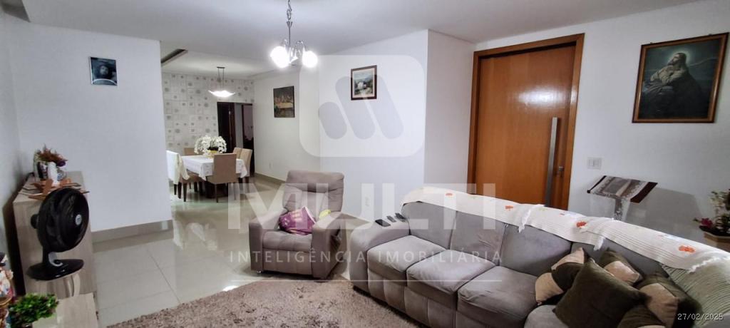 Casa à venda com 3 quartos, 160m² - Foto 3