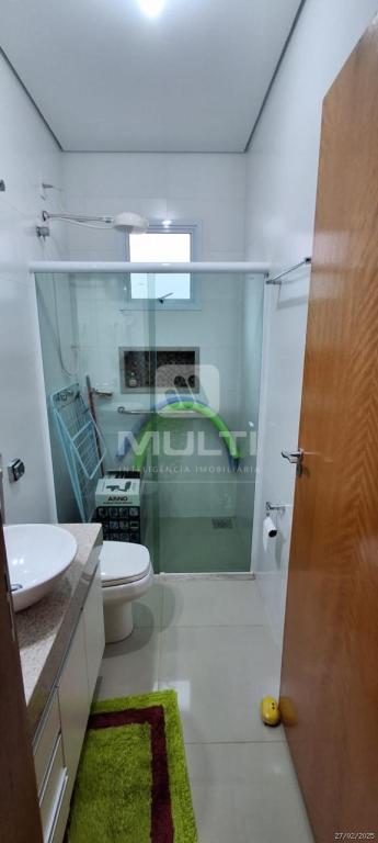 Casa à venda com 3 quartos, 160m² - Foto 9
