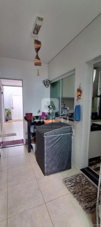 Casa à venda com 3 quartos, 160m² - Foto 17