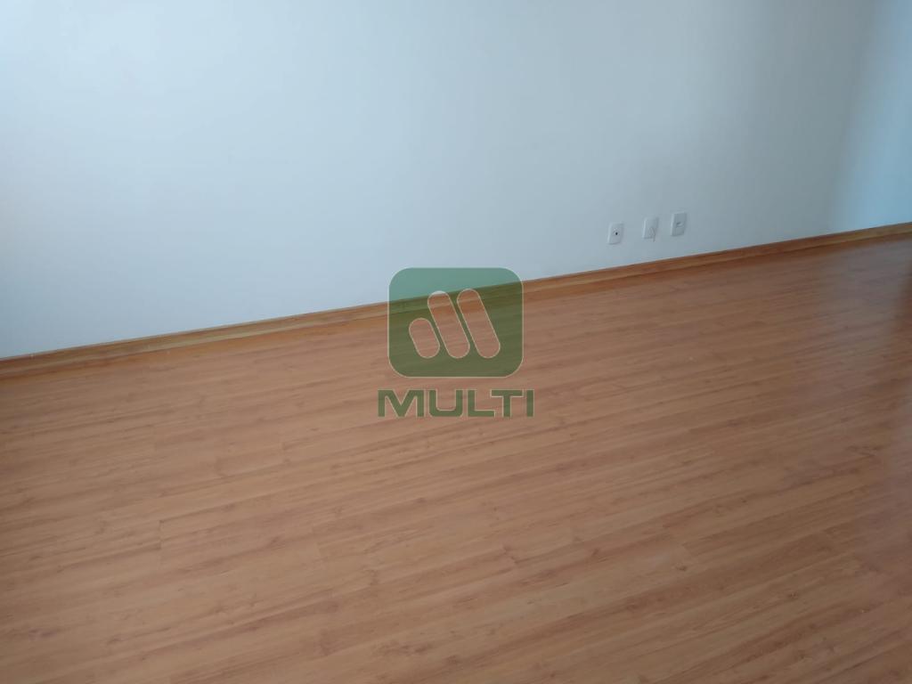 Apartamento à venda com 2 quartos, 50m² - Foto 3