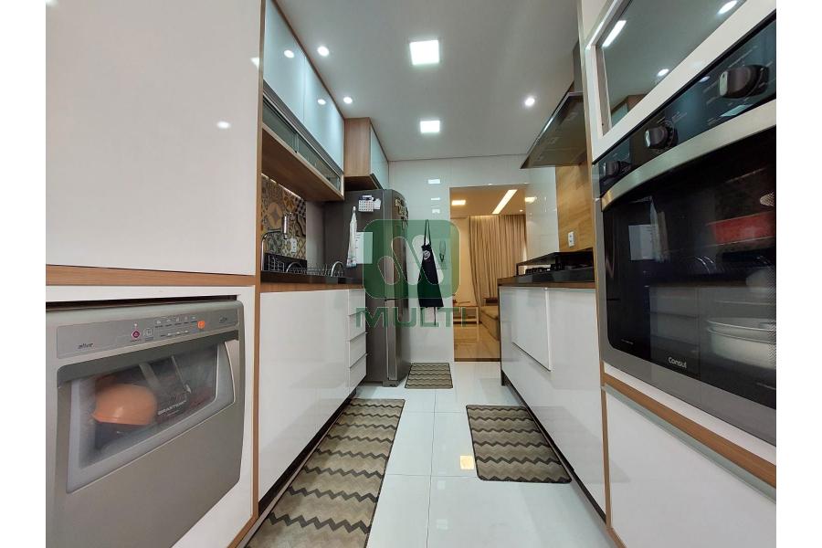 Apartamento à venda com 2 quartos, 62m² - Foto 8