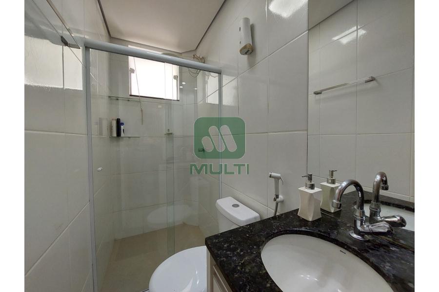 Apartamento à venda com 2 quartos, 62m² - Foto 10