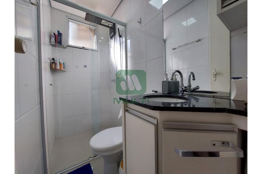 Apartamento à venda com 2 quartos, 62m² - Foto 14