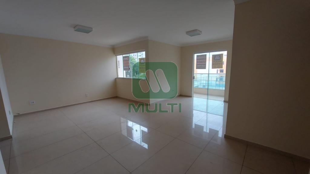 Apartamento à venda com 3 quartos, 100m² - Foto 4