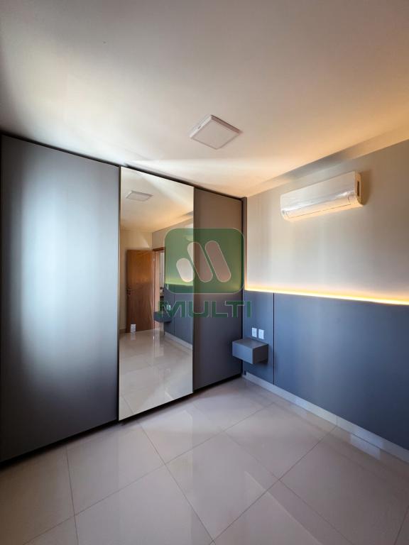 Apartamento à venda com 2 quartos, 68m² - Foto 17