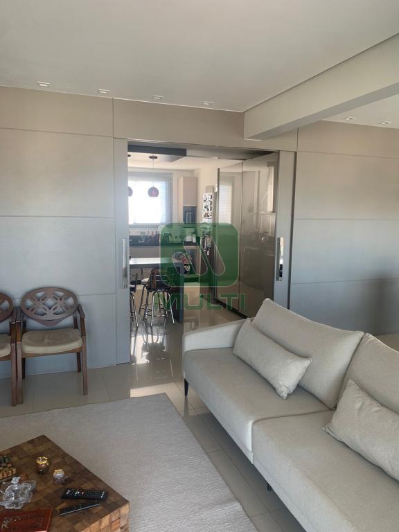 Apartamento à venda com 3 quartos, 162m² - Foto 6