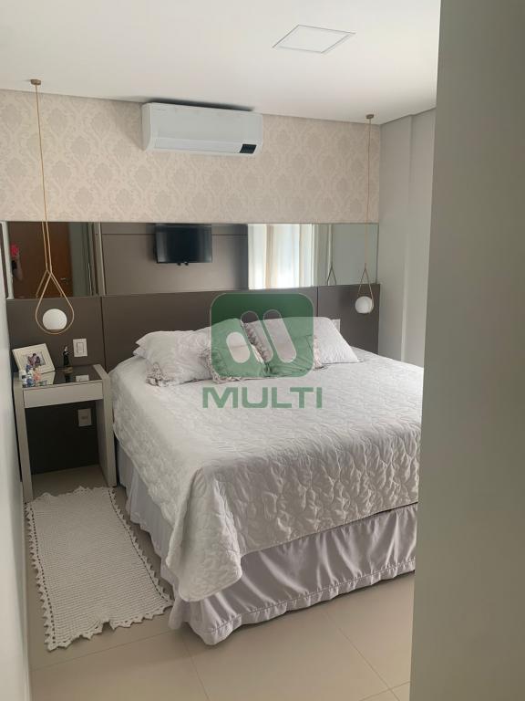 Apartamento à venda com 3 quartos, 162m² - Foto 20