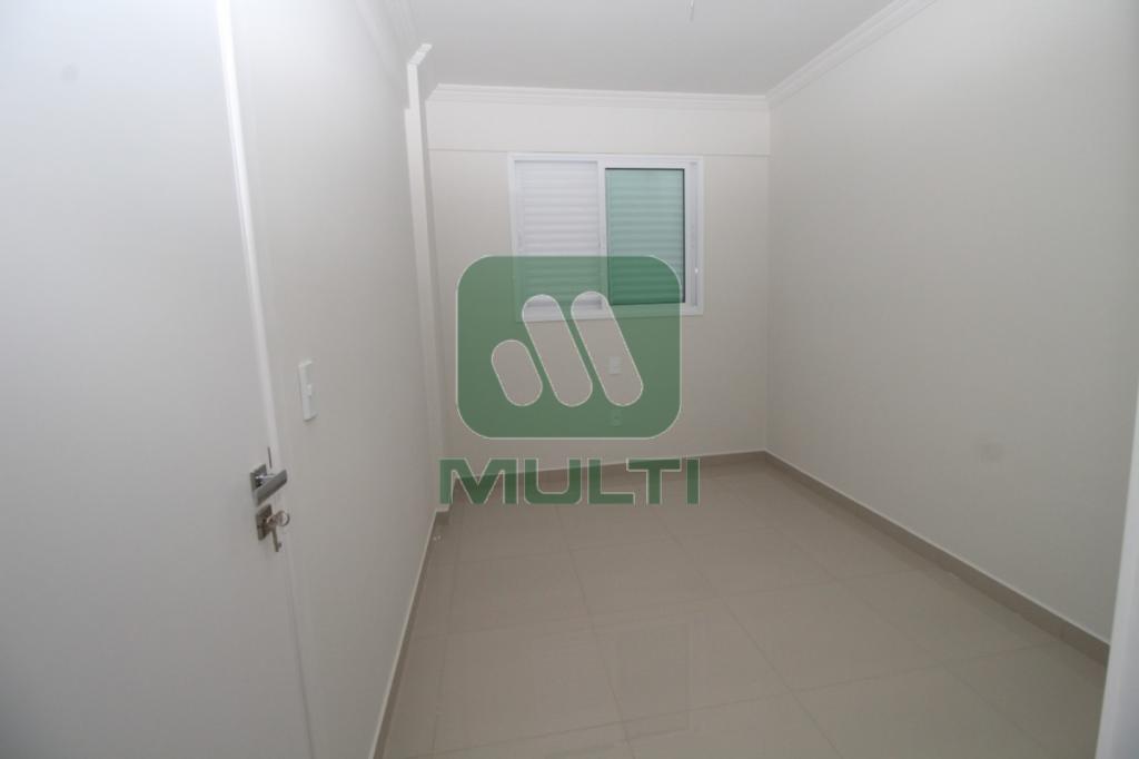 Apartamento à venda com 3 quartos, 116m² - Foto 13