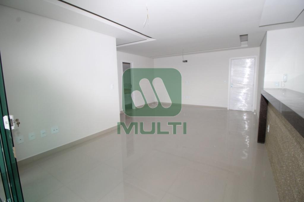 Apartamento à venda com 3 quartos, 116m² - Foto 17