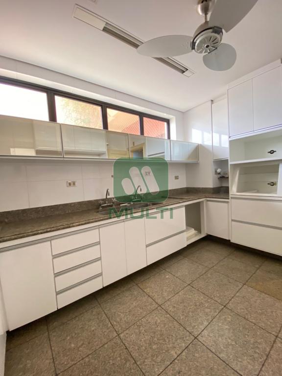 Apartamento à venda com 4 quartos, 370m² - Foto 8