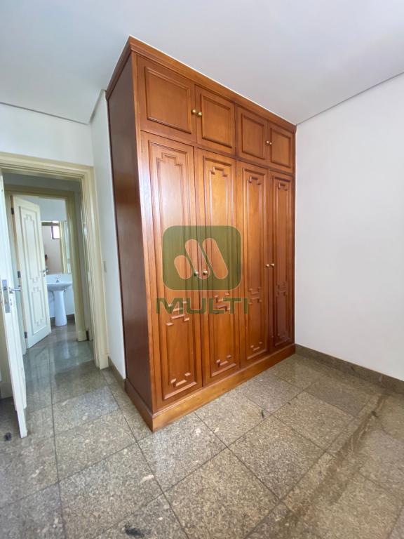 Apartamento à venda com 4 quartos, 370m² - Foto 10