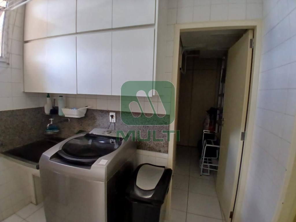 Apartamento à venda com 3 quartos, 160m² - Foto 14