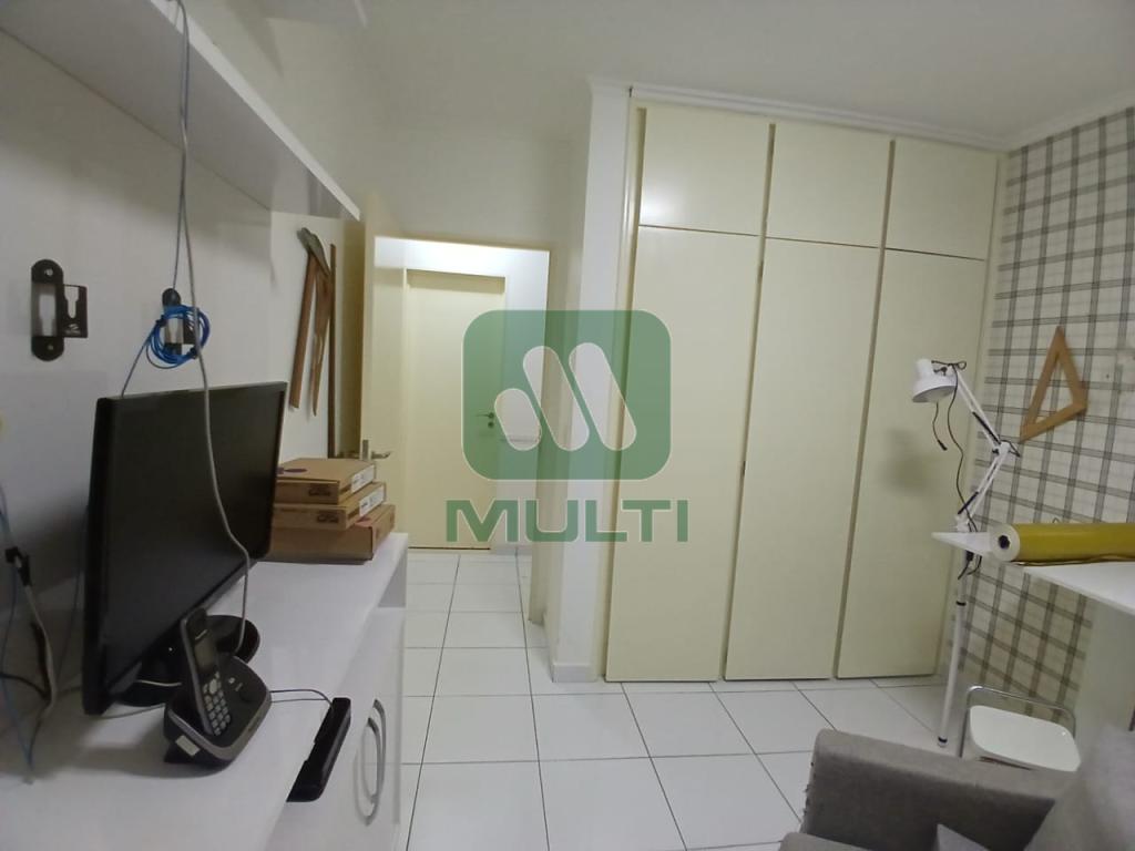 Apartamento à venda com 3 quartos, 160m² - Foto 20