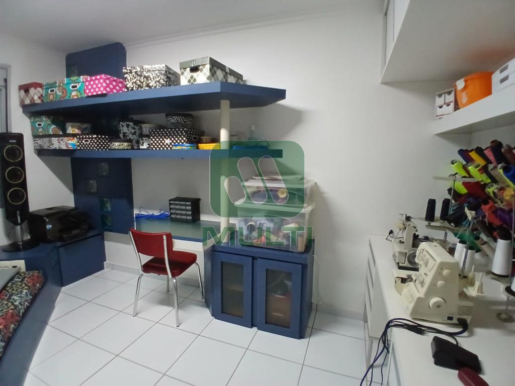 Apartamento à venda com 3 quartos, 160m² - Foto 26