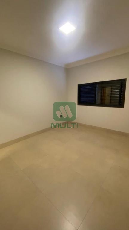 Casa à venda com 3 quartos, 170m² - Foto 6