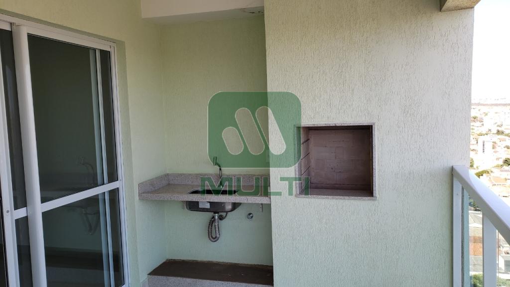 Apartamento à venda com 3 quartos, 118m² - Foto 4