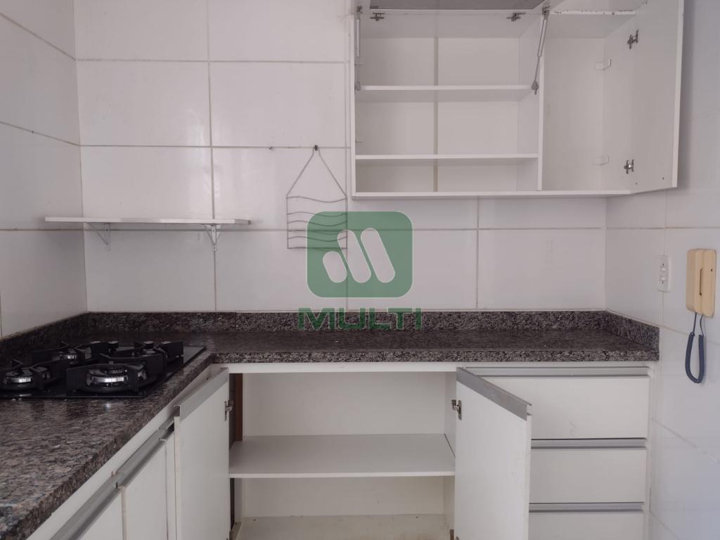 Apartamento à venda com 3 quartos, 54m² - Foto 4