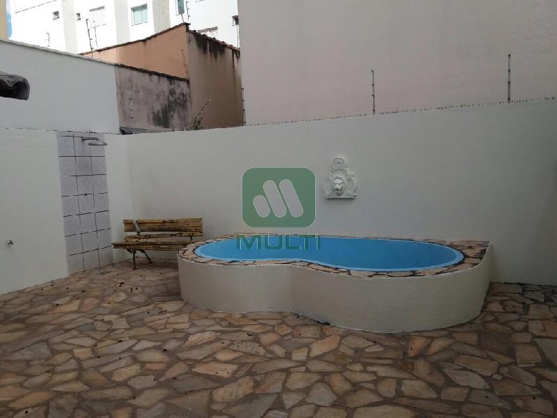 Casa à venda com 3 quartos, 172m² - Foto 11