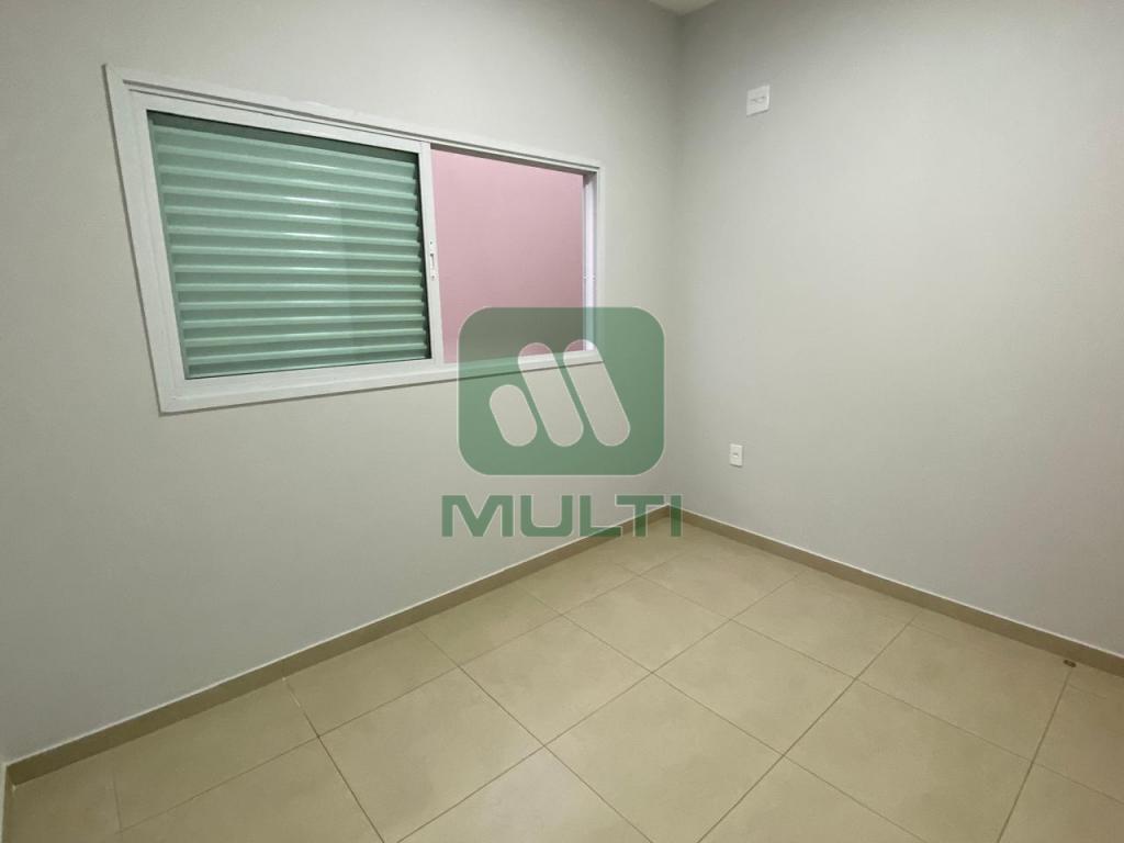 Casa à venda com 3 quartos, 148m² - Foto 11