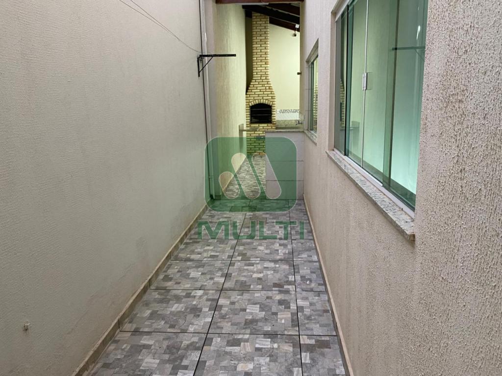 Casa à venda com 3 quartos, 148m² - Foto 16