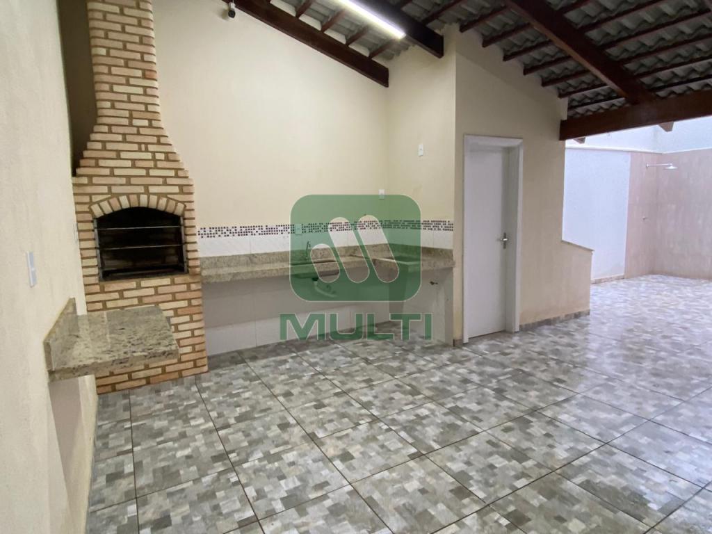 Casa à venda com 3 quartos, 148m² - Foto 18