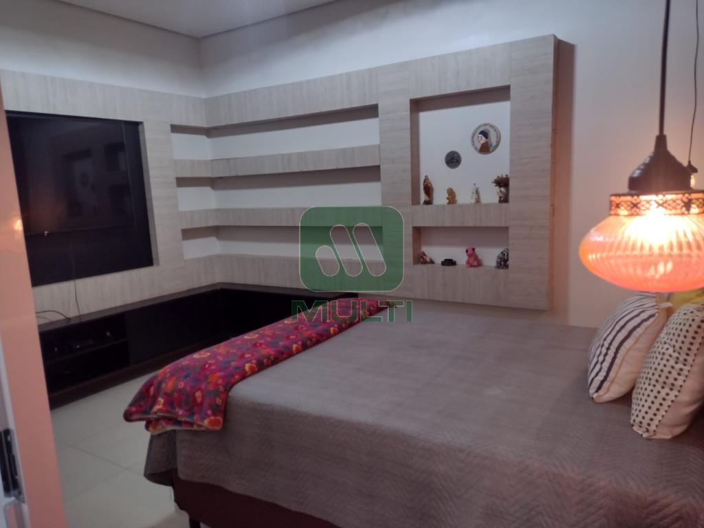 Apartamento à venda com 4 quartos, 250m² - Foto 18