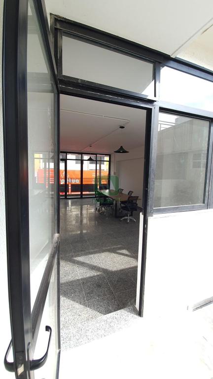 Conjunto Comercial-Sala à venda com 1 quarto, 50m² - Foto 8