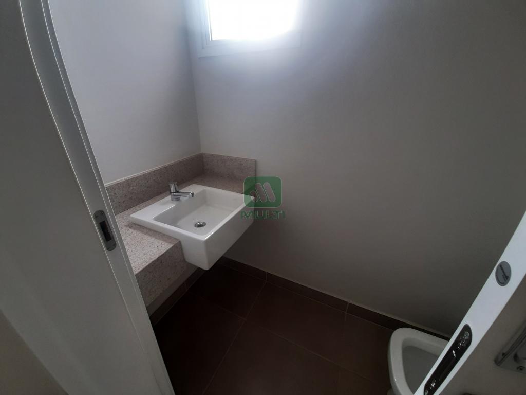 Apartamento à venda com 3 quartos, 136m² - Foto 7