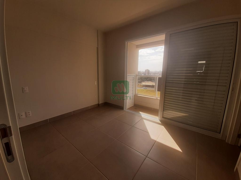 Apartamento à venda com 3 quartos, 136m² - Foto 15