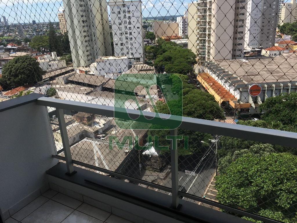 Apartamento à venda com 1 quarto, 50m² - Foto 3